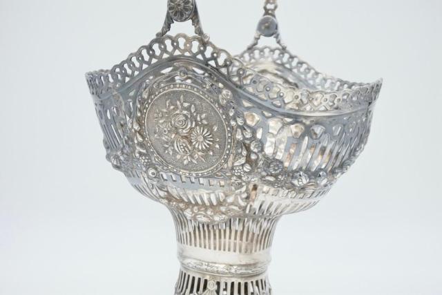 Hazorfim &ndash; zilveren mand &ndash; centerpiece
