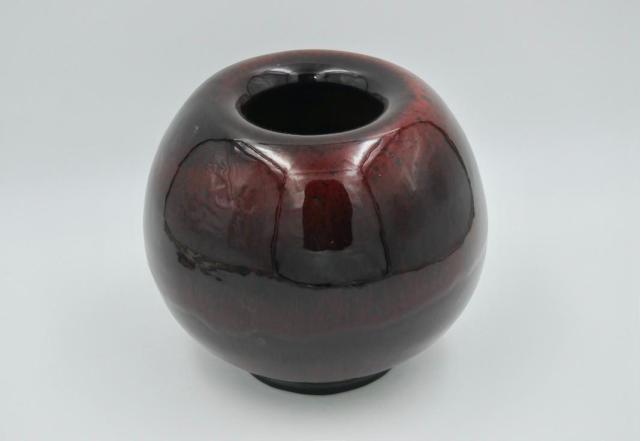 HEIBI designer vase &ndash; numbered 1132